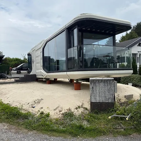 Capsule House For Rent At Gut Holtmann Apartmán